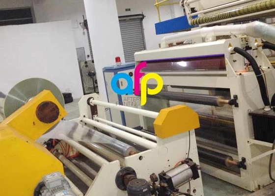 لفة البلاستيك 11micron- 350micron البوليستر PET الحرارية لامعة فيلم الترقق
