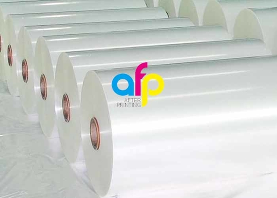 لفة البلاستيك 11micron- 350micron البوليستر PET الحرارية لامعة فيلم الترقق